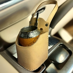 Posa Mate Auto Cuero rústico Artesanal 100% Cuero Portamate -
