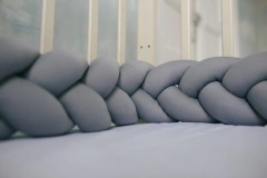 CHICHONERA TRENZADA MONTESSORI: GRIS OSCURO - tienda online