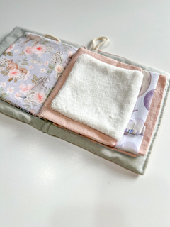 LIBRITO SENSORIAL CON ESPEJITOS: - ¿DÓNDE ESTÁS? ACÁ ESTÁS! (DE 0 A 18 MESES) - comprar online