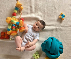 ALMOHADÓN DECO NUDO - Mamá Creativa