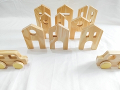 JUEGO PUEBLO: CAJA DE MADERA + 10 VIVIENDAS - Mamá Creativa