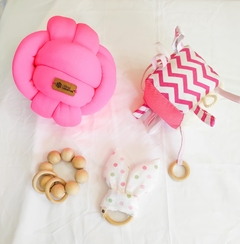 CUBO SENSORIAL PARA BEBÉS