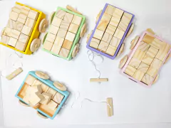 CARRITO DE ARRASTRE + 15 CUBOS NATURALES - comprar online