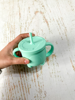 VASO DE APRENDIZAJE ANTIDERRAME + TAPA PARA SNACKS (COLOR AQUA) en internet