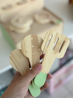 Imagen de COCINITA transportable con utensilios