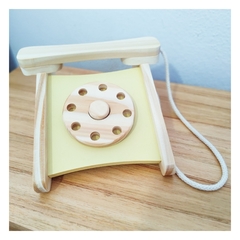 TELÉFONO DE MADERA