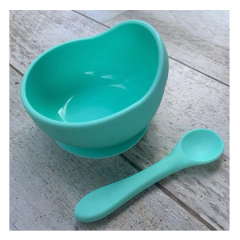 BOWL CON SOPAPA ANTIDESLIZANTE + CUCHARA (COLOR AQUA)