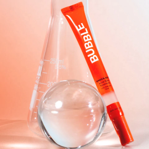 Clareador de Manchas de Acne Knock Out Acne Spot Treatment Bubble Skincare 10ml