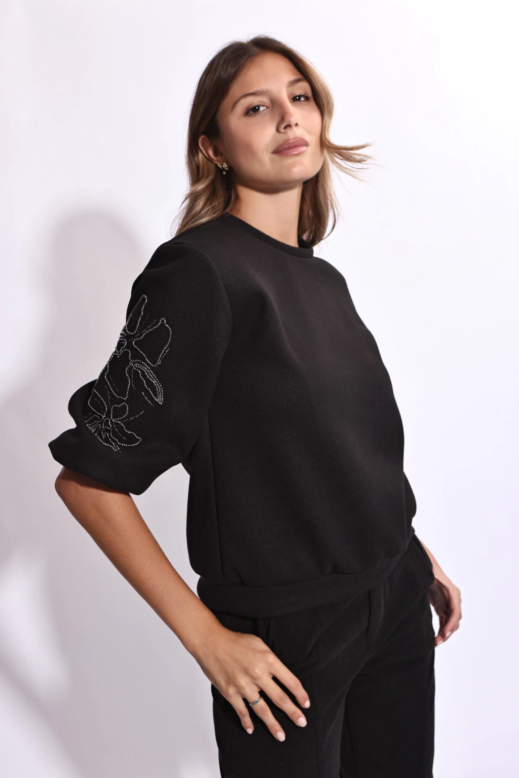 SWEATER NAO 0819