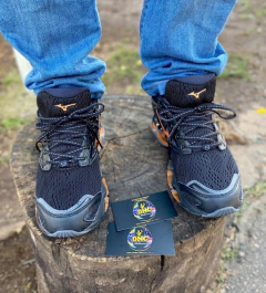 MIZUNO PROPHECY 9 - PRETO/LARANJA na internet
