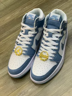 TÊNIS NIKE - AIR JORDAN 1 MID-BRANCO/JEANS - comprar online