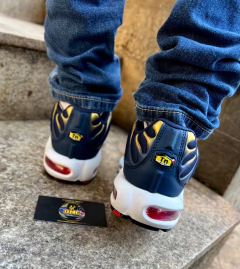 NIKE- AIR MAX TN PLUS - AZUL/DOURADO/VERMELHO - DNC Multimarcas