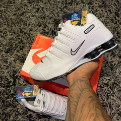 NIKE SHOX NZ 4 MOLAS - BRANCO/PRETO
