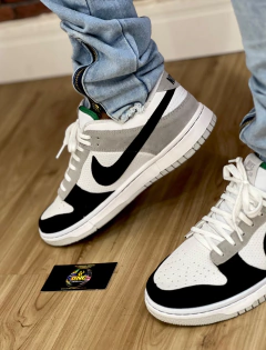 TÊNIS NIKE - SB DUNK LOW - CINZA/BRANCO/PRETO na internet