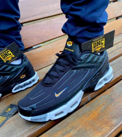NIKE- AIR MAX TN PLUS 3 - PRETO/BRANCO41 - comprar online