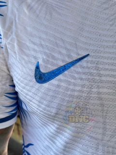Imagem do CAMISA SELEÇÃO BRASIL 20/23 - BRANCA/AZUL