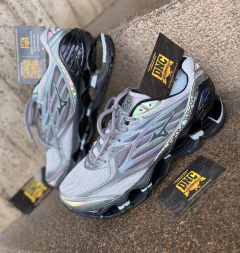 MIZUNO PROPHECY 6 - CINZA CAMALEÃO na internet
