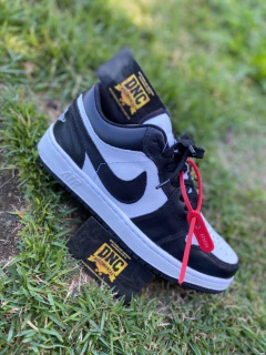TÊNIS NIKE - AIR JORDAN 1 LOW - PRETO/BRANCO