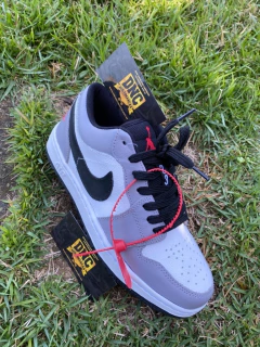 TÊNIS NIKE - AIR JORDAN 1 LOW - CINZA/BRANCO na internet
