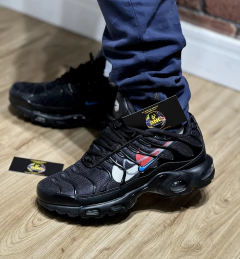 NIKE- AIR MAX TN PLUS - MULTI SWOOSH BLACK