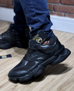 Imagem do NEW BALANCE 9060-TRIPLE BLACK LEATHER-LANÇAMENTO