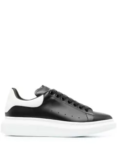 ALEXANDER MCQUEEN /TÊNIS OVERSIZED-PRETO/BRANCO