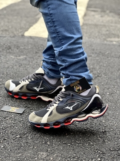 Imagem do MIZUNO PROPHECY BETA 2-AZUL/CINZA/VERMELHO-LANÇAMENTO