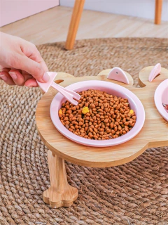 Comedouro elevado para cães e gatos