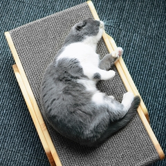 Arranhador para gatos de madeira
