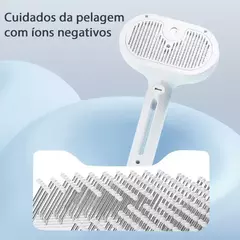 Escova Elétrica de Higiene 3 em 1 para Gatos e Cães - Pente com Vapor Recarregável por USB com Spray. - Jeito Pet | Produtos e brinquedos encantadores para cães e gatos |  parcelamos em até 3x sem juros e frete grátis para todo Brasil | Produtos com 100% de satisfação garantida | Melhor Pet Shop online do Brasil. 