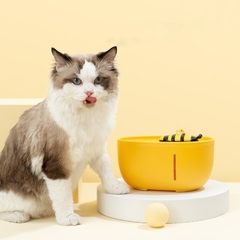 Fonte de Água Abelhinha para Gatos na internet