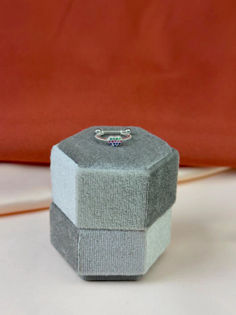 Piercing Coração Colorido