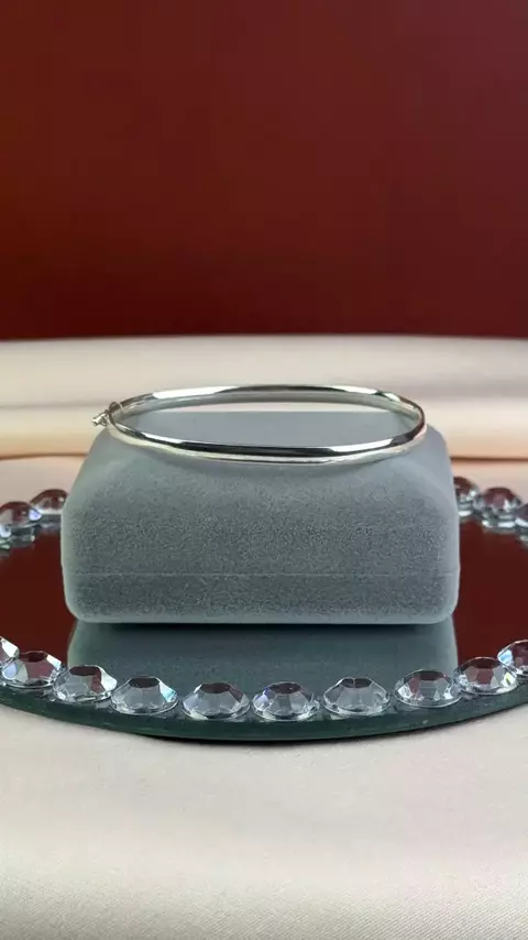 Bracelete Quadrado Boleado