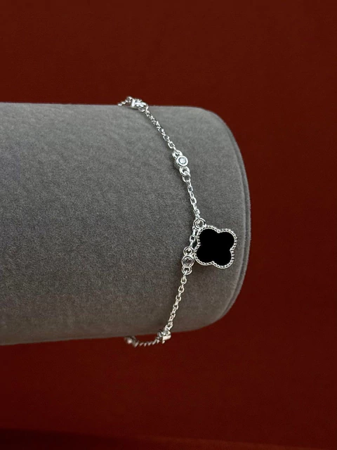 Pulseira Trevo Preto