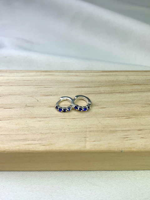 Argola Cravejada Azul