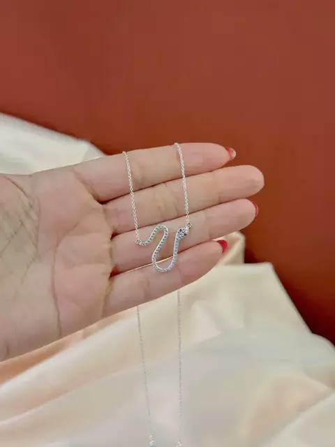 Colar Cobra Cravejado