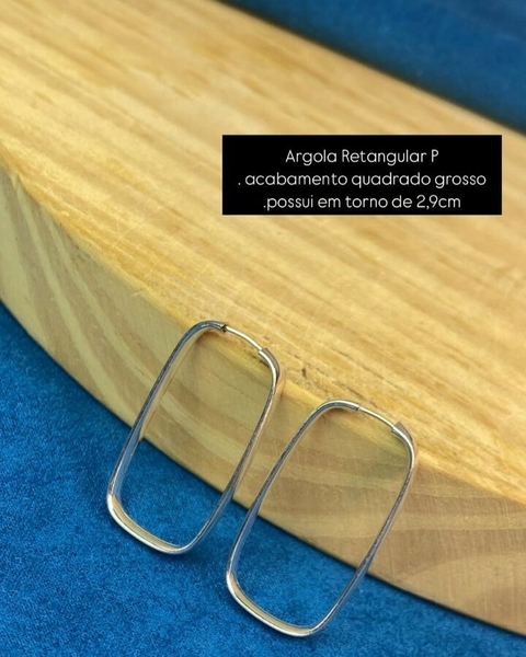 Argola Retangular P com Acabamento Quadrado Grosso