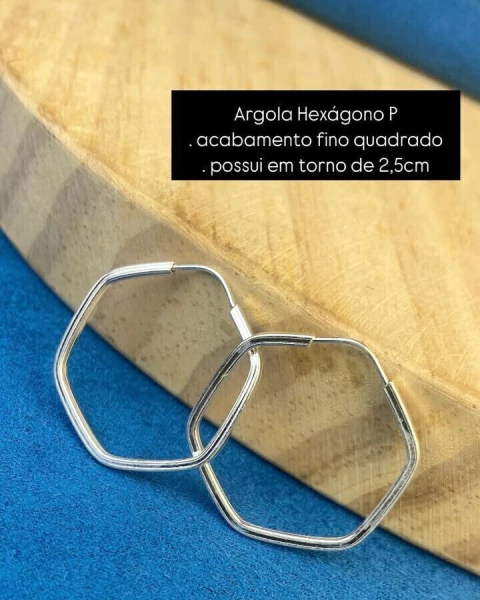 Argola Hexágono P com Acabamento Fino Quadrado