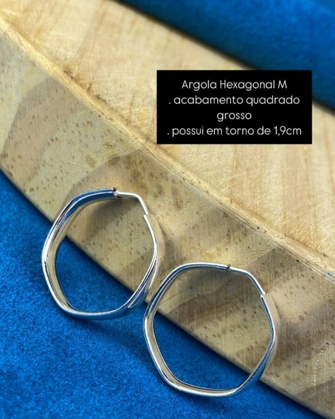 Argola Hexagonal M com Acabamento Quadrado Grosso