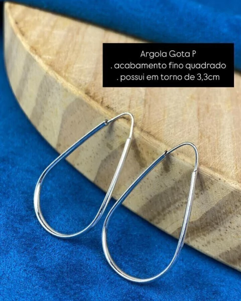 Argola Gota P com Acabamento Fino Quadrado