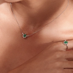 Anel Luna (Esmeralda)