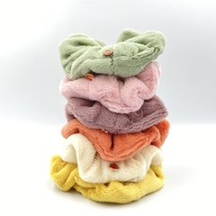 Scrunchie Pelucinha