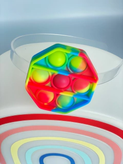 Tiara Pop-it na internet