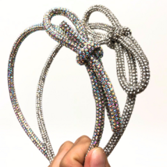 Tiara Strass Laço