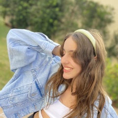 TIARA PUFF VERNIZ na internet