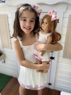 Roupinha + Tiara para Boneca Americana Beatriz na internet