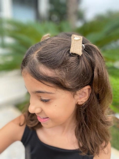Hair Clip Duplo Farm Love na internet