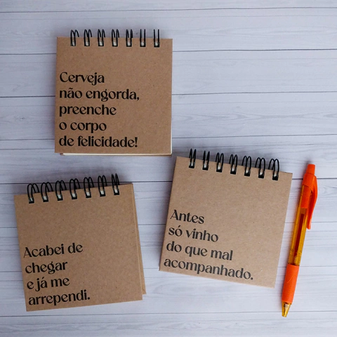 Bloco de anotações com frase