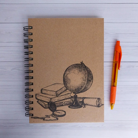 Caderno Linha Kraft – A5 | 3 modelos com capas vintage