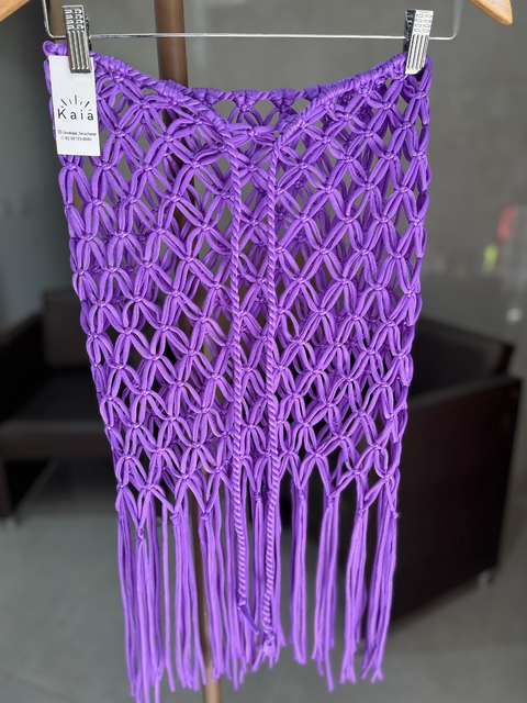 Saia macramé curta